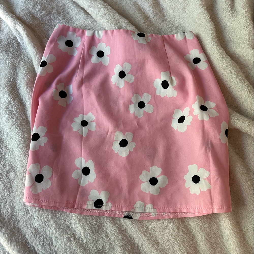 Princess Polly flower patterned mini skirt